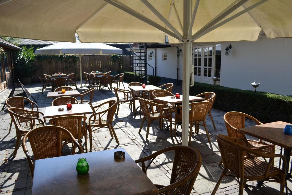 Auberge De Moerse Hoeve Екстериор снимка