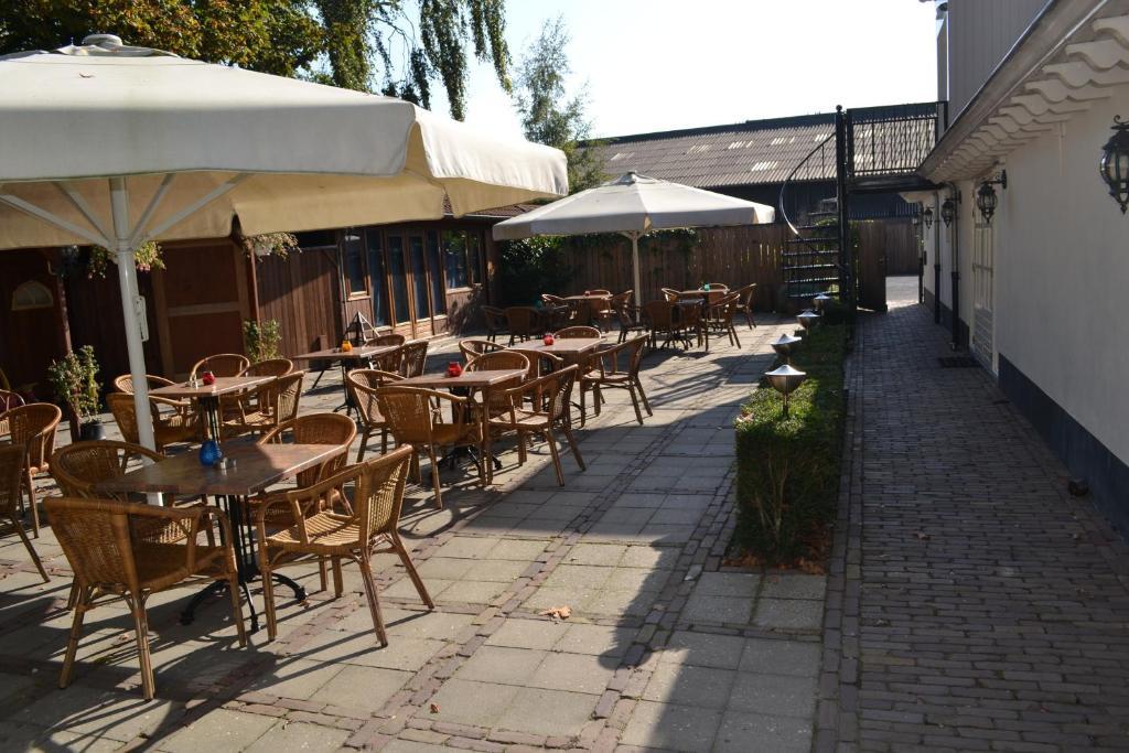 Auberge De Moerse Hoeve Екстериор снимка